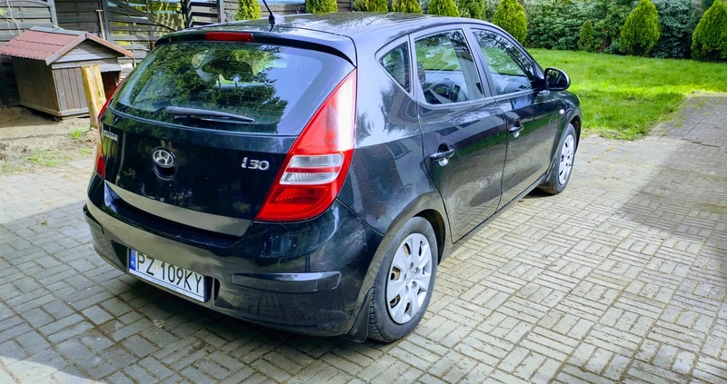 Hyundai I30 cena 13900 przebieg: 262000, rok produkcji 2007 z Ciechocinek małe 781